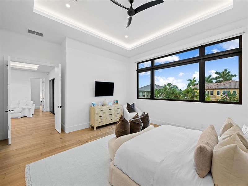 2420 NE 48th St, Lighthouse Point, FL 33064 Photo