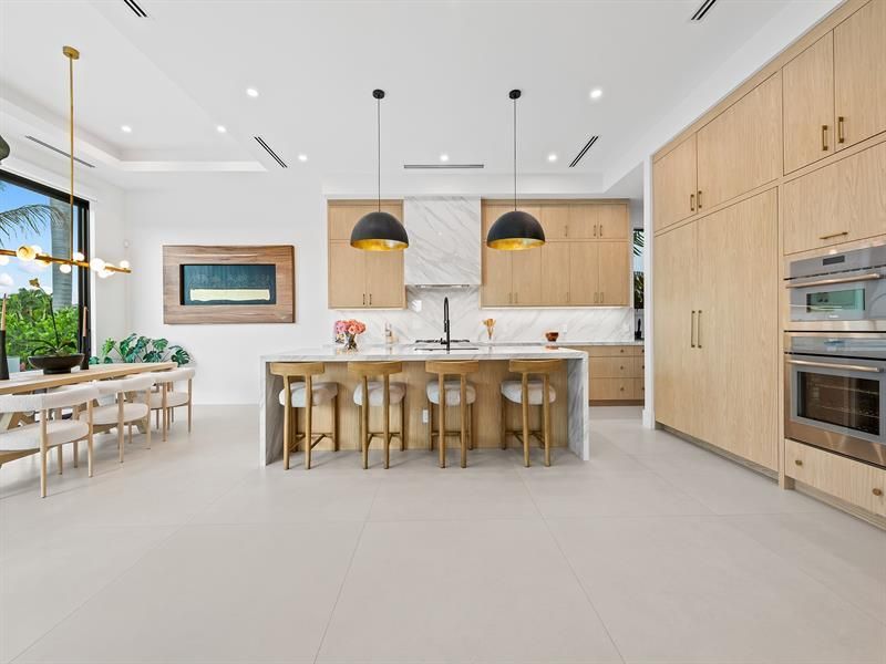 2420 NE 48th St, Lighthouse Point, FL 33064 Photo