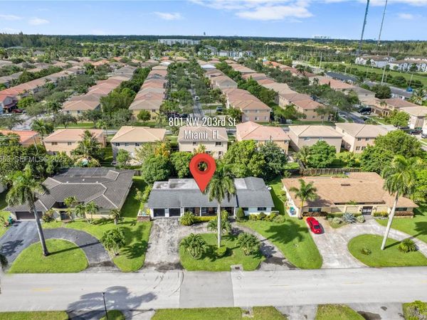 801 NW 203rd St, Miami Gardens, FL 33169