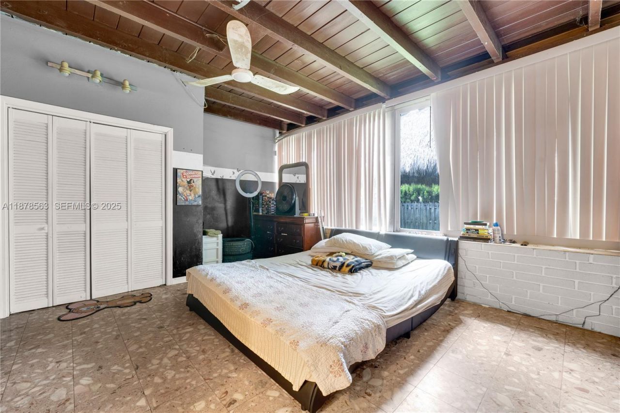 801 NW 203rd St, Miami Gardens, FL 33169 Photo