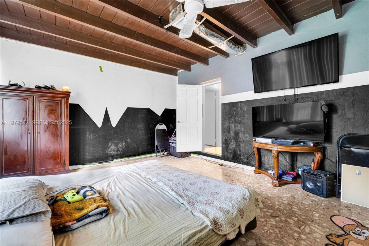 801 NW 203rd St, Miami Gardens, FL 33169 Photo