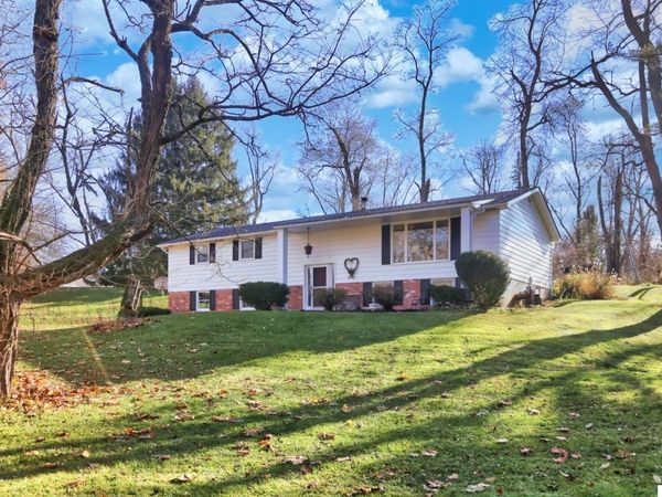 11810 Woodview Lane, Fredericktown, OH 43019