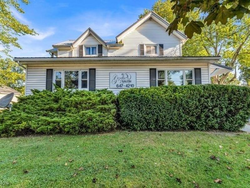 112 Vine Street, Wellington, OH 44090 Photo 2