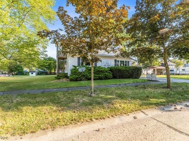 112 Vine Street, Wellington, OH 44090 Photo 5