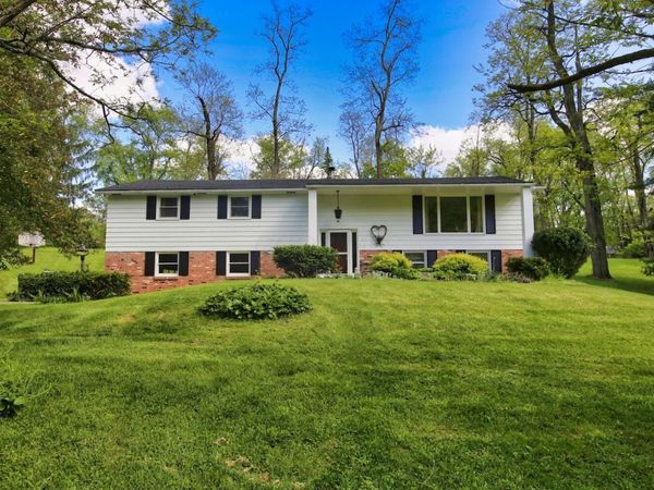 11810 Woodview Lane, Fredericktown, OH 43019