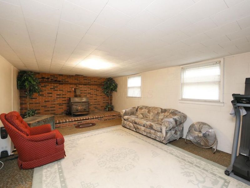 11810 Woodview Lane, Fredericktown, OH 43019 Photo 24