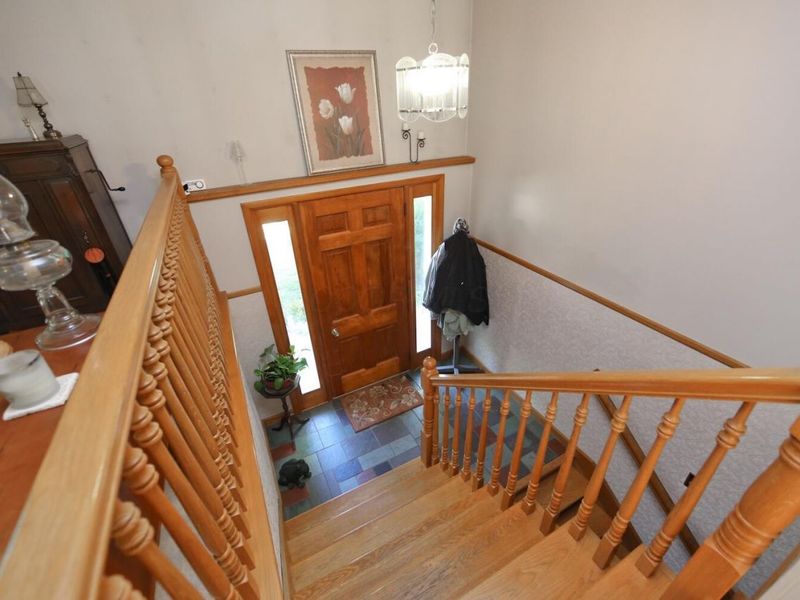11810 Woodview Lane, Fredericktown, OH 43019 Photo 4