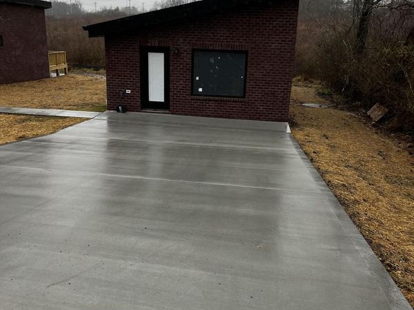 298 Old Mail Rd, Crossville, TN 38555