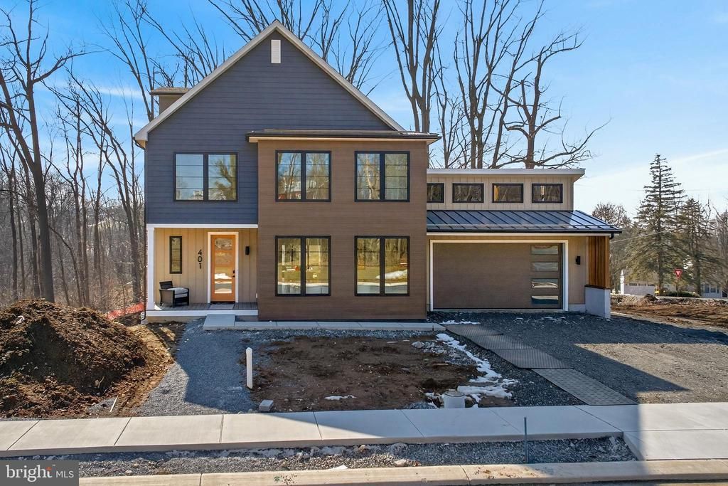 401 CANNON WAY, LEBANON, PA 17042