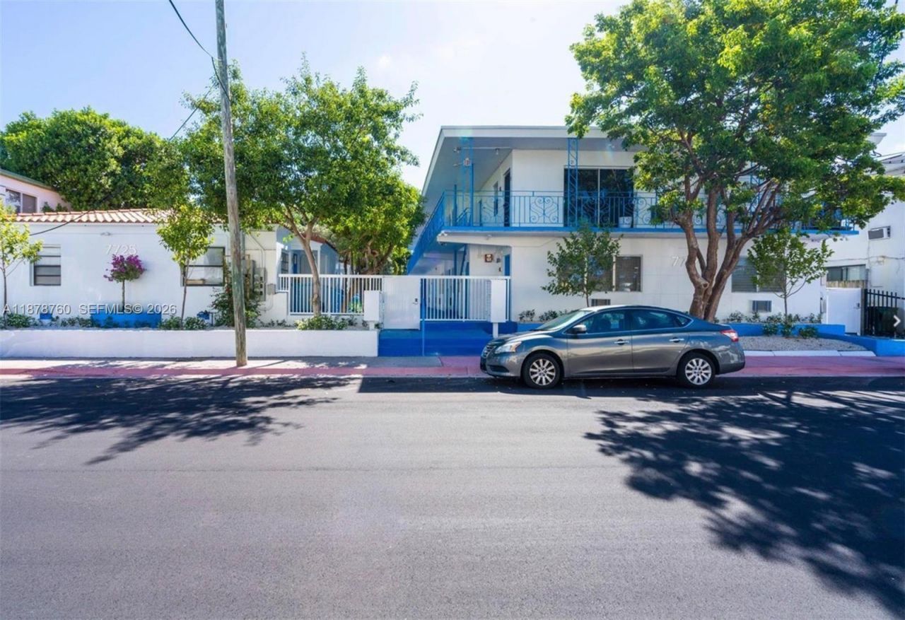 7717 Byron Ave, Miami Beach, FL 33141 Photo