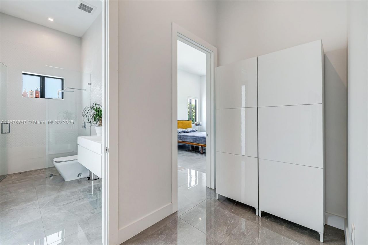 17950 SW 192nd St, Miami, FL 33187 Photo