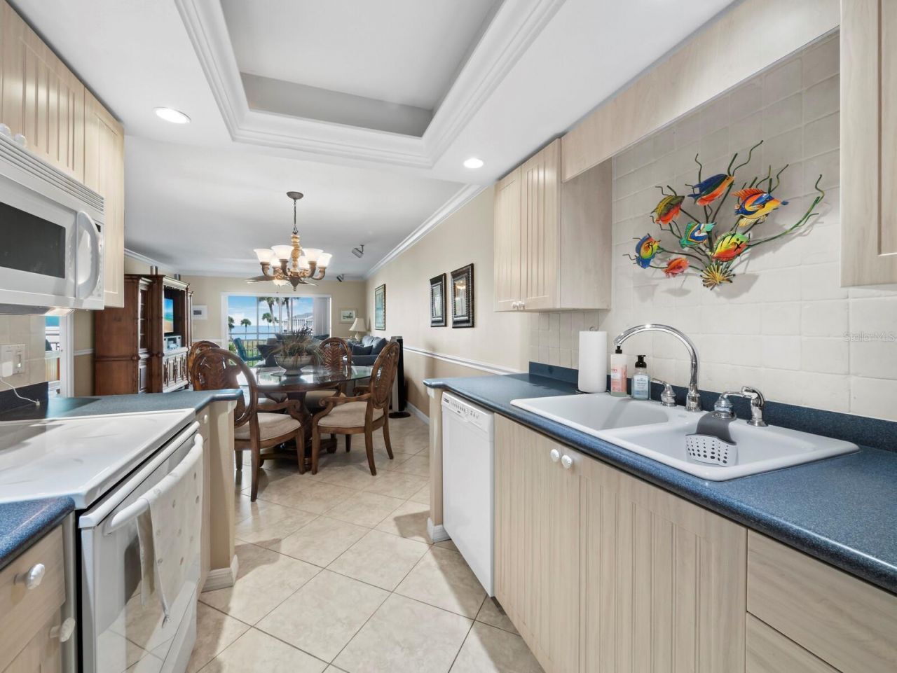 7105 Gulf Of Mexico Drive, Unit 21, Longboat Key, FL 34228 Photo