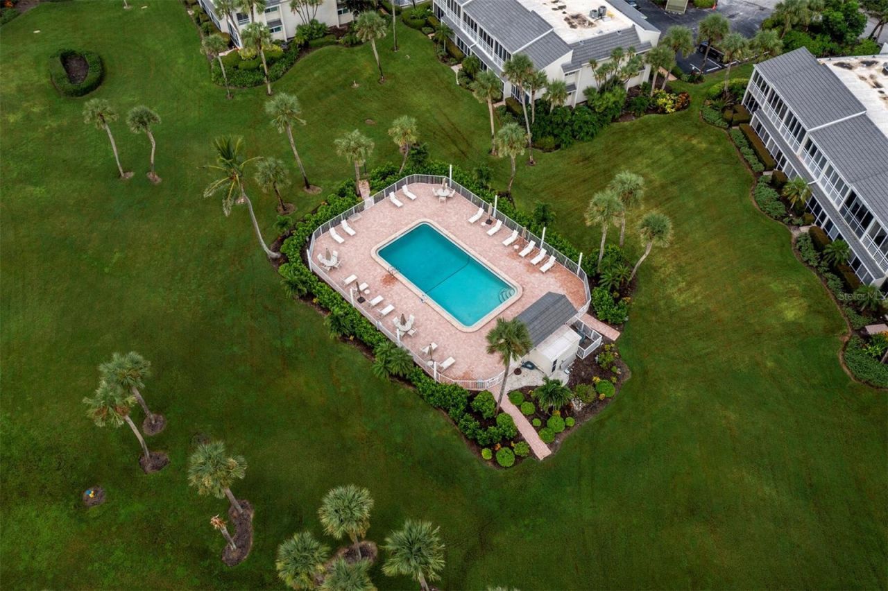 7105 Gulf Of Mexico Drive, Unit 21, Longboat Key, FL 34228 Photo