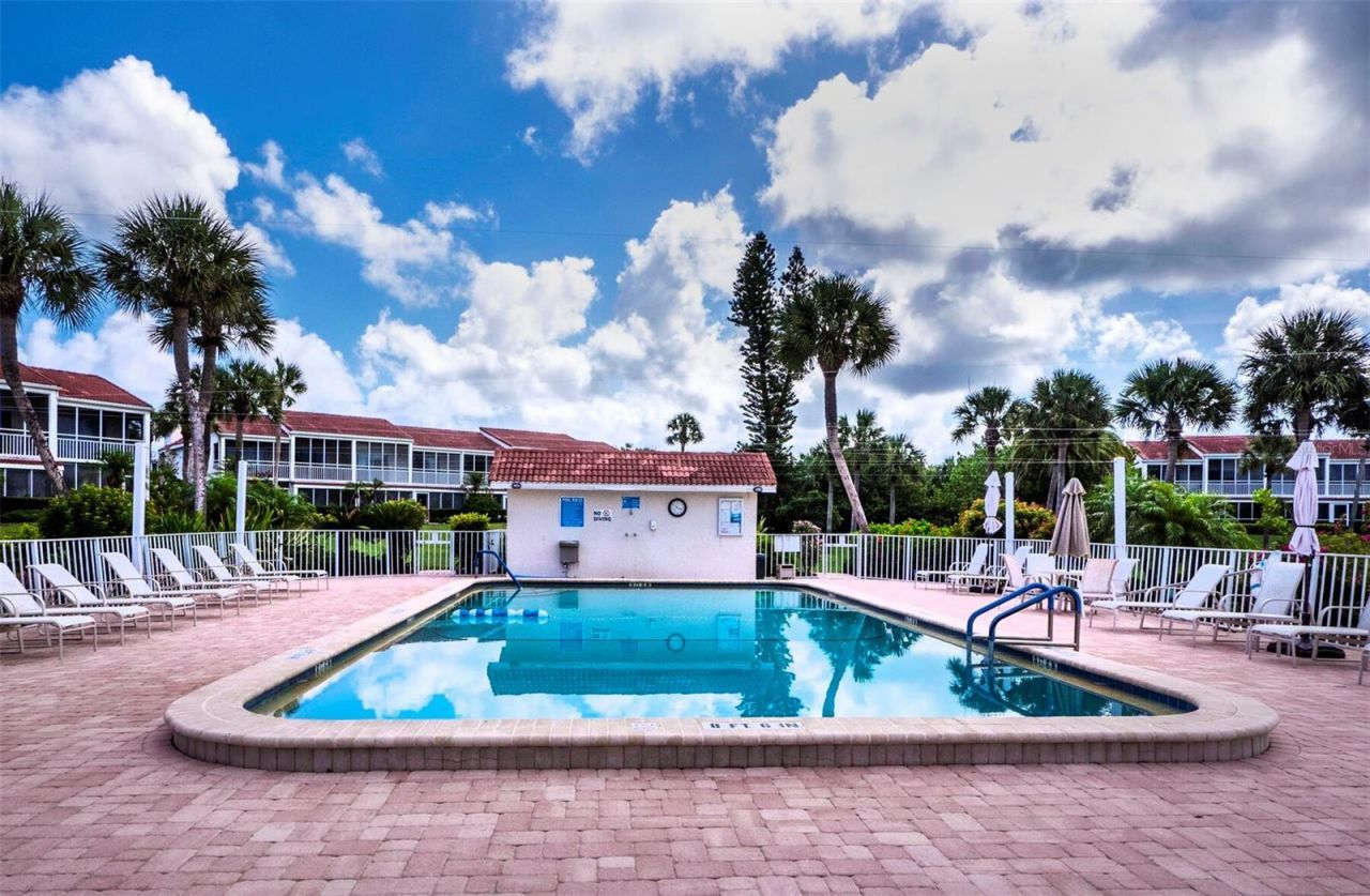 7105 Gulf Of Mexico Drive, Unit 21, Longboat Key, FL 34228 Photo