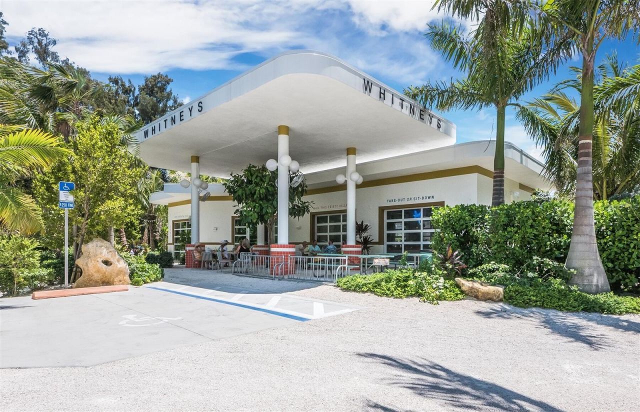 7105 Gulf Of Mexico Drive, Unit 21, Longboat Key, FL 34228 Photo