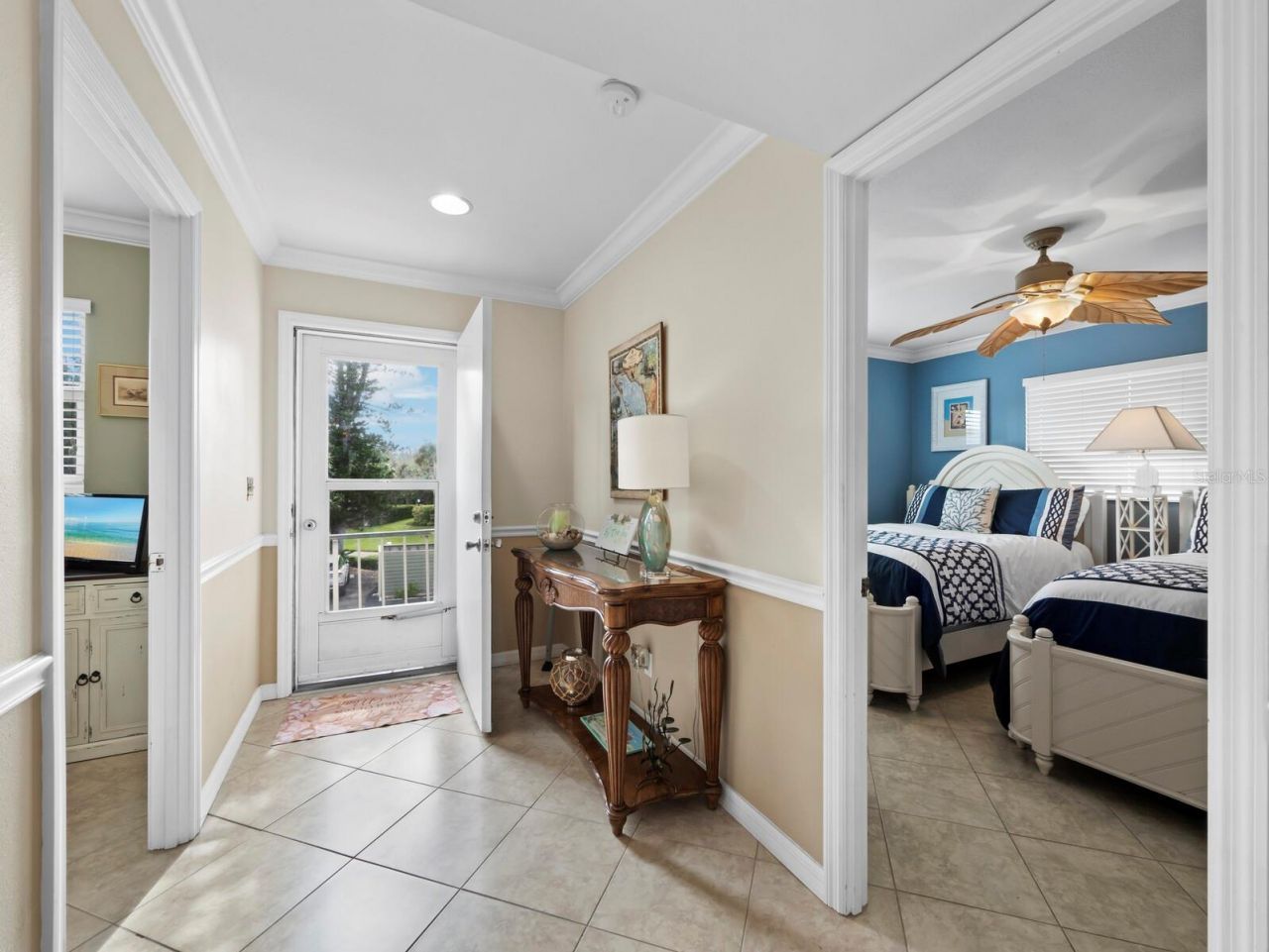 7105 Gulf Of Mexico Drive, Unit 21, Longboat Key, FL 34228 Photo