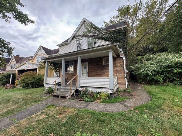 42 Sprague St, Wilmerding, PA 15148