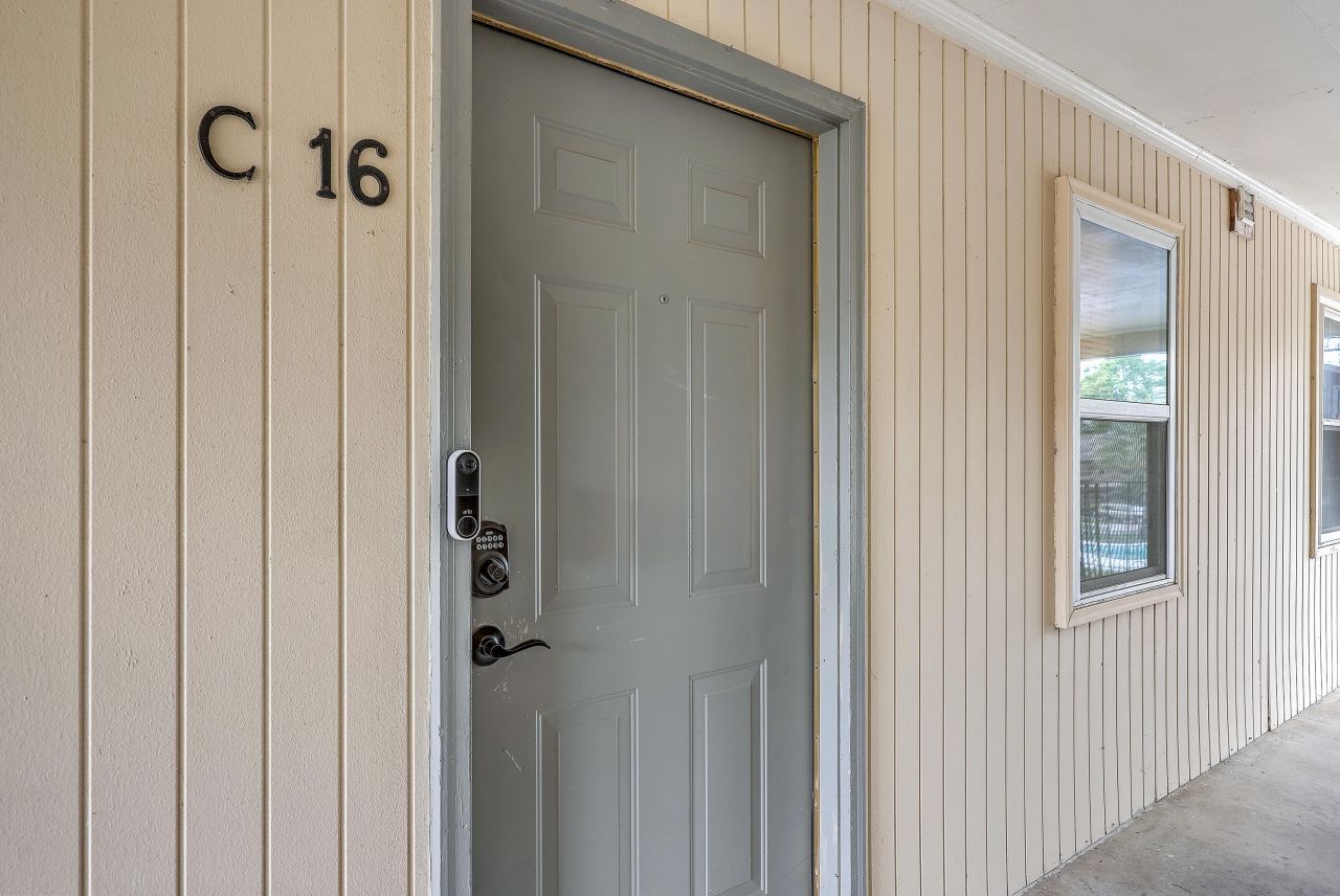 6240 Old Point Road Photo 5