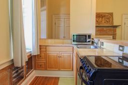 313 Meeting Street photo 4