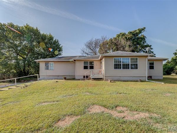 900 Lincoln Highway, Fairview Heights, IL 62208