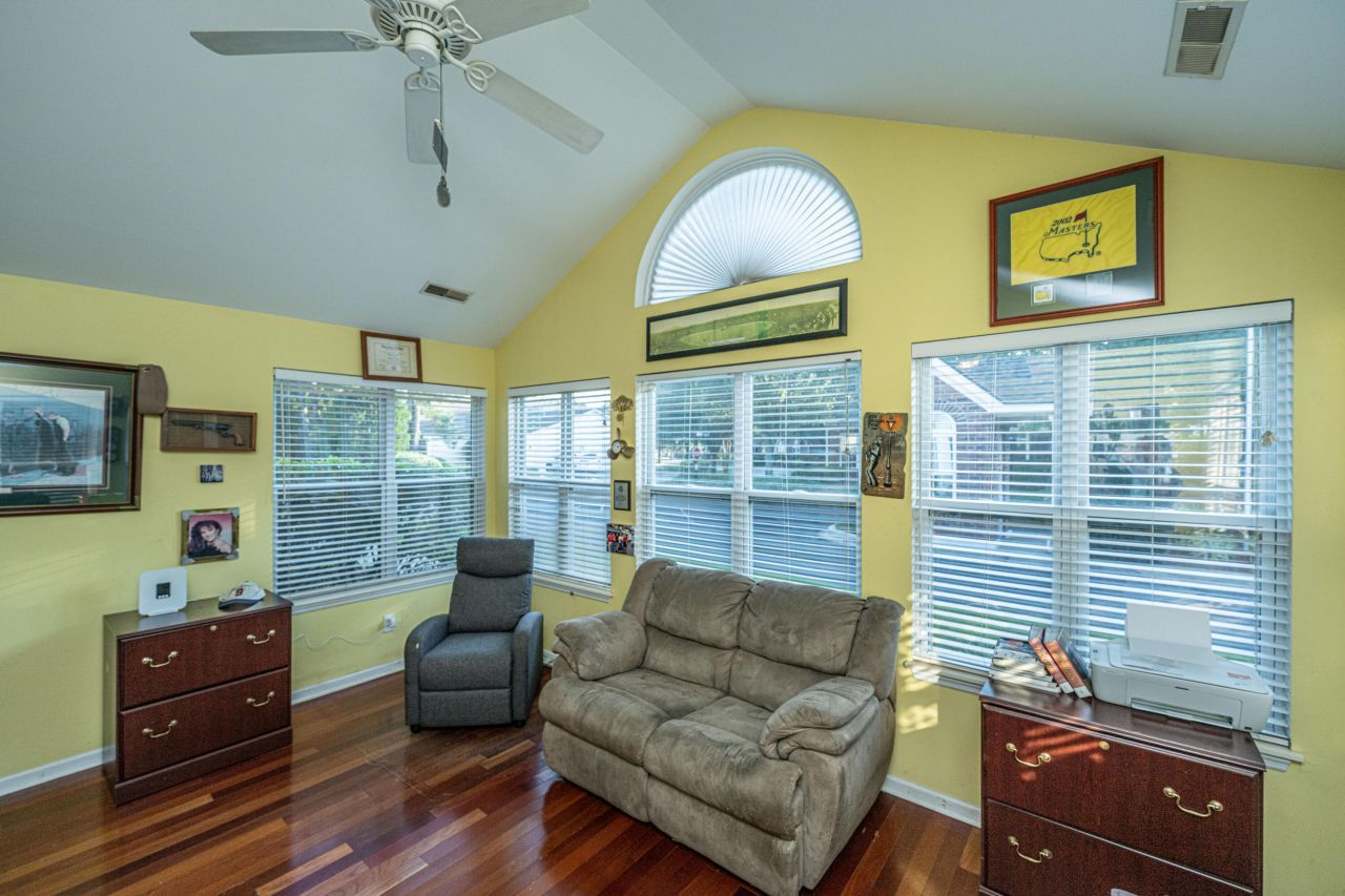 120 Ashley Villa Circle Photo 13