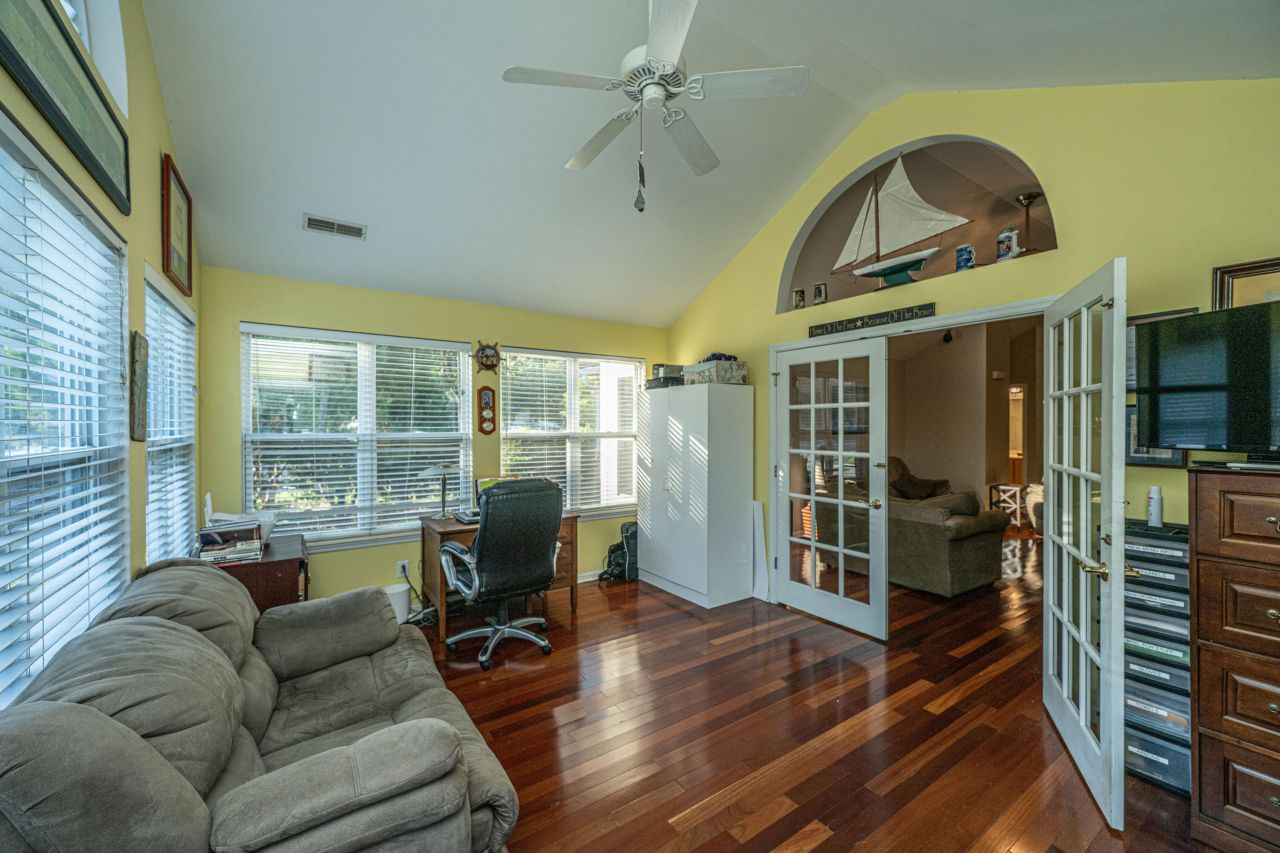 120 Ashley Villa Circle Photo 14