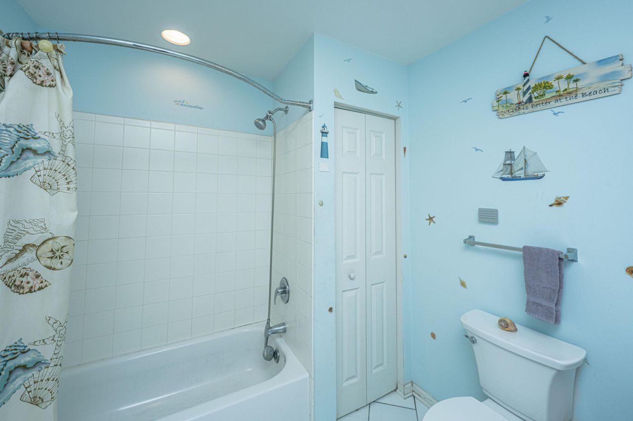 120 Ashley Villa Circle Photo 17