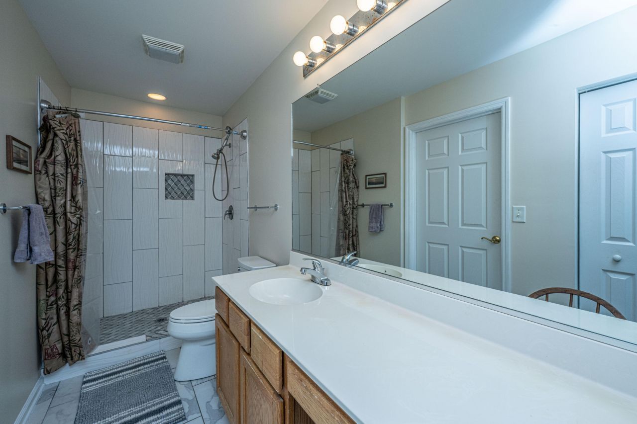 120 Ashley Villa Circle Photo 21
