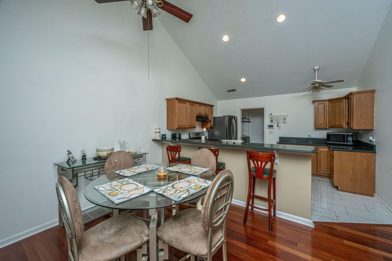 120 Ashley Villa Circle Photo 7