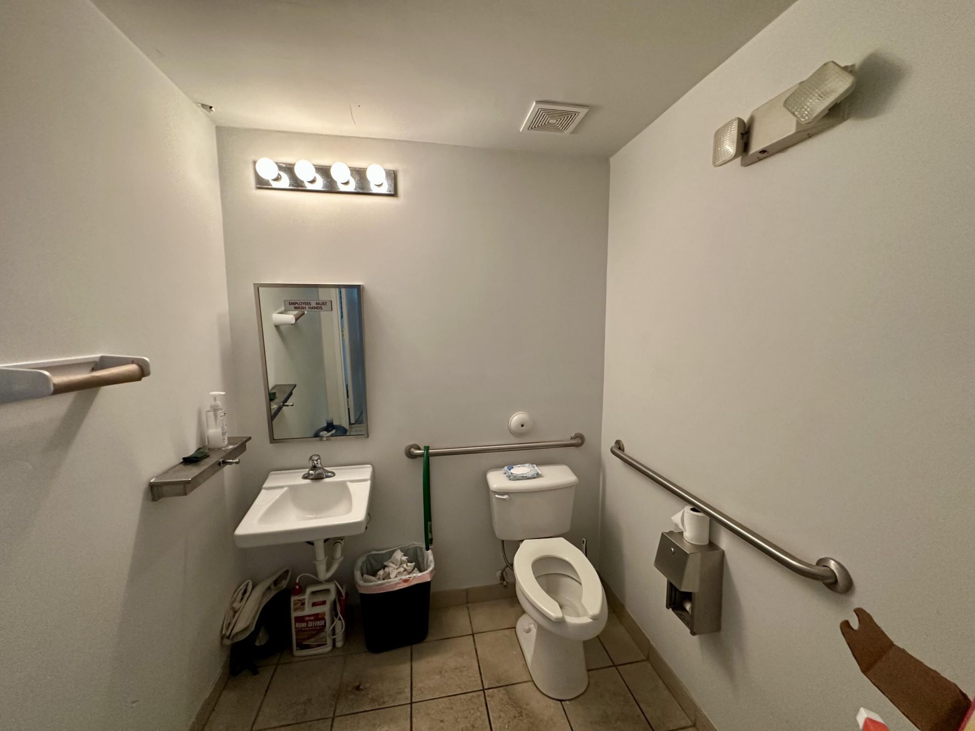 914 SW Gatlin Boulevard, Port Saint Lucie, FL 34953 Photo