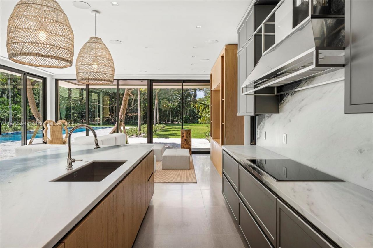 9440 Old Cutler Ln, Coral Gables, FL 33156 Photo