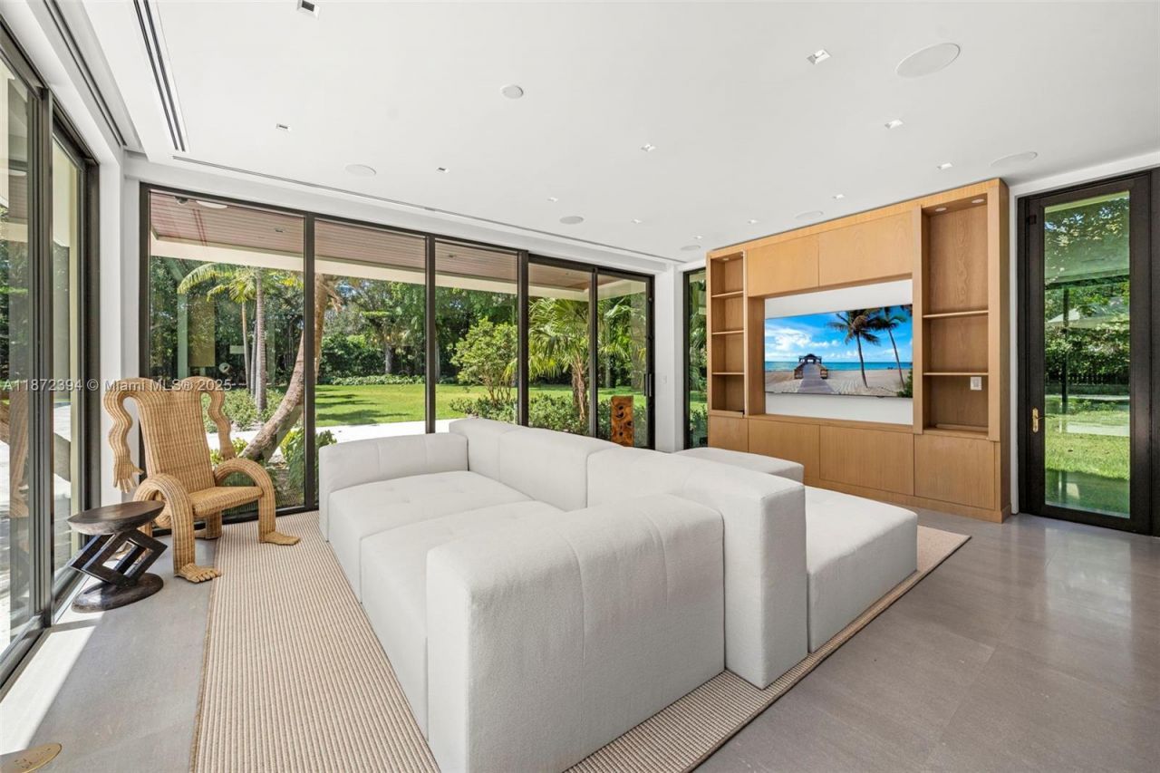 9440 Old Cutler Ln, Coral Gables, FL 33156 Photo