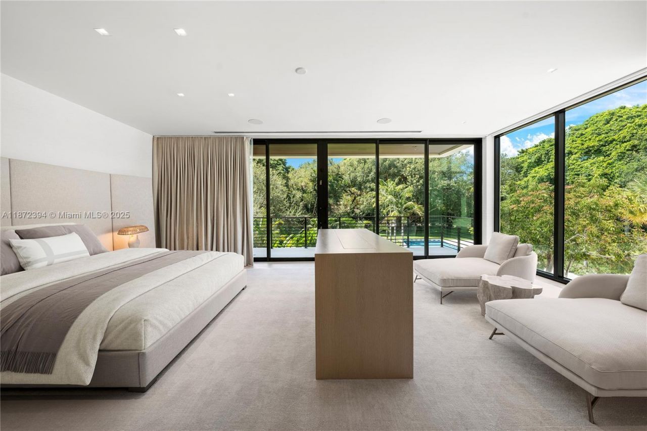 9440 Old Cutler Ln, Coral Gables, FL 33156 Photo