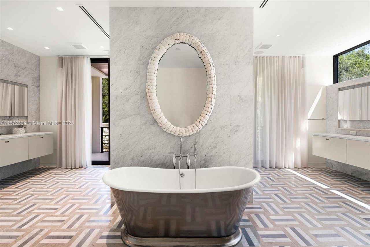 9440 Old Cutler Ln, Coral Gables, FL 33156 Photo