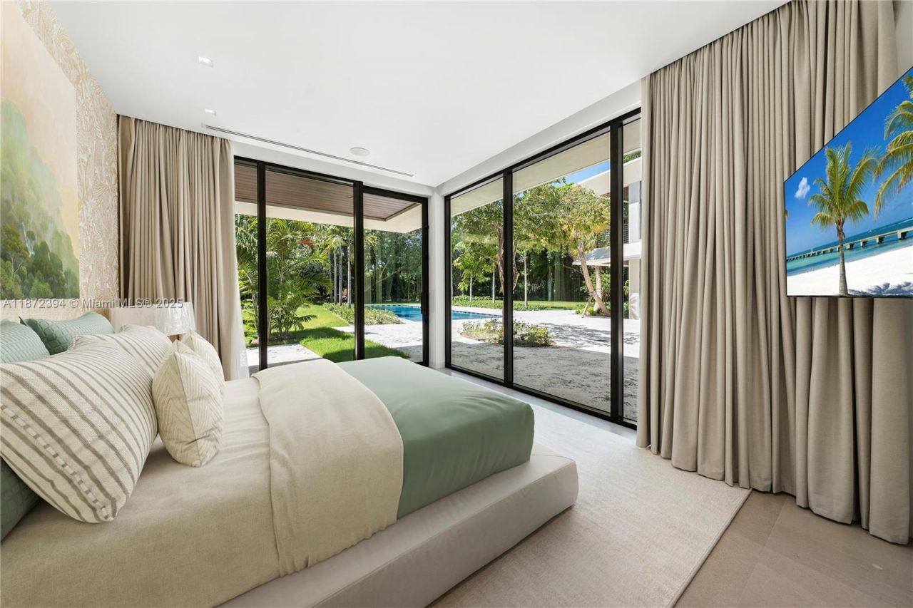 9440 Old Cutler Ln, Coral Gables, FL 33156 Photo