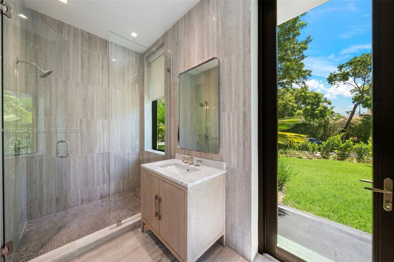 9440 Old Cutler Ln, Coral Gables, FL 33156 Photo