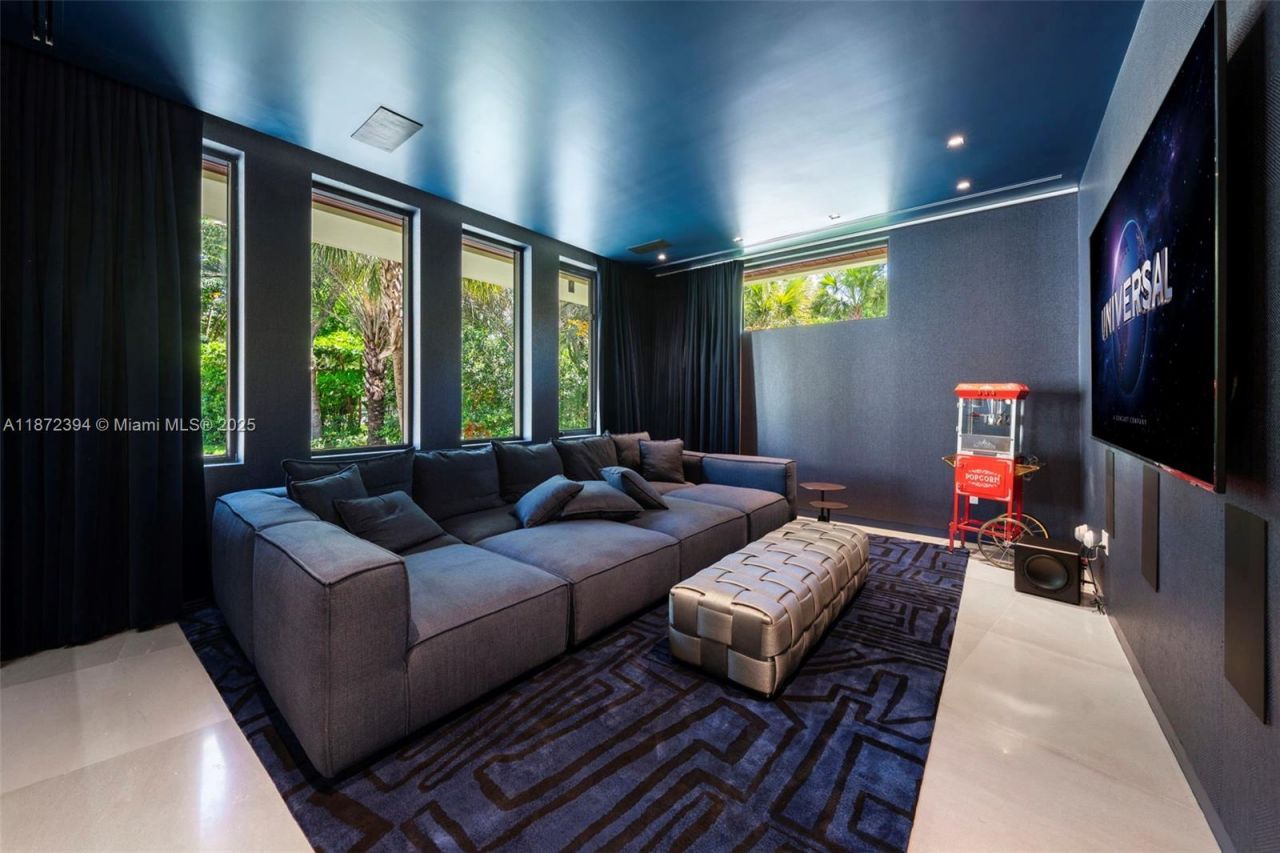 9440 Old Cutler Ln, Coral Gables, FL 33156 Photo