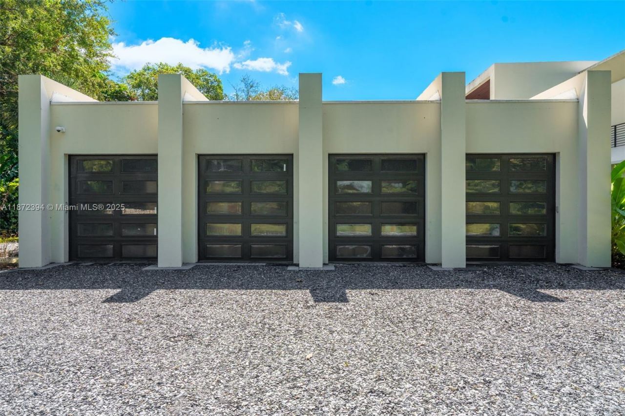 9440 Old Cutler Ln, Coral Gables, FL 33156 Photo