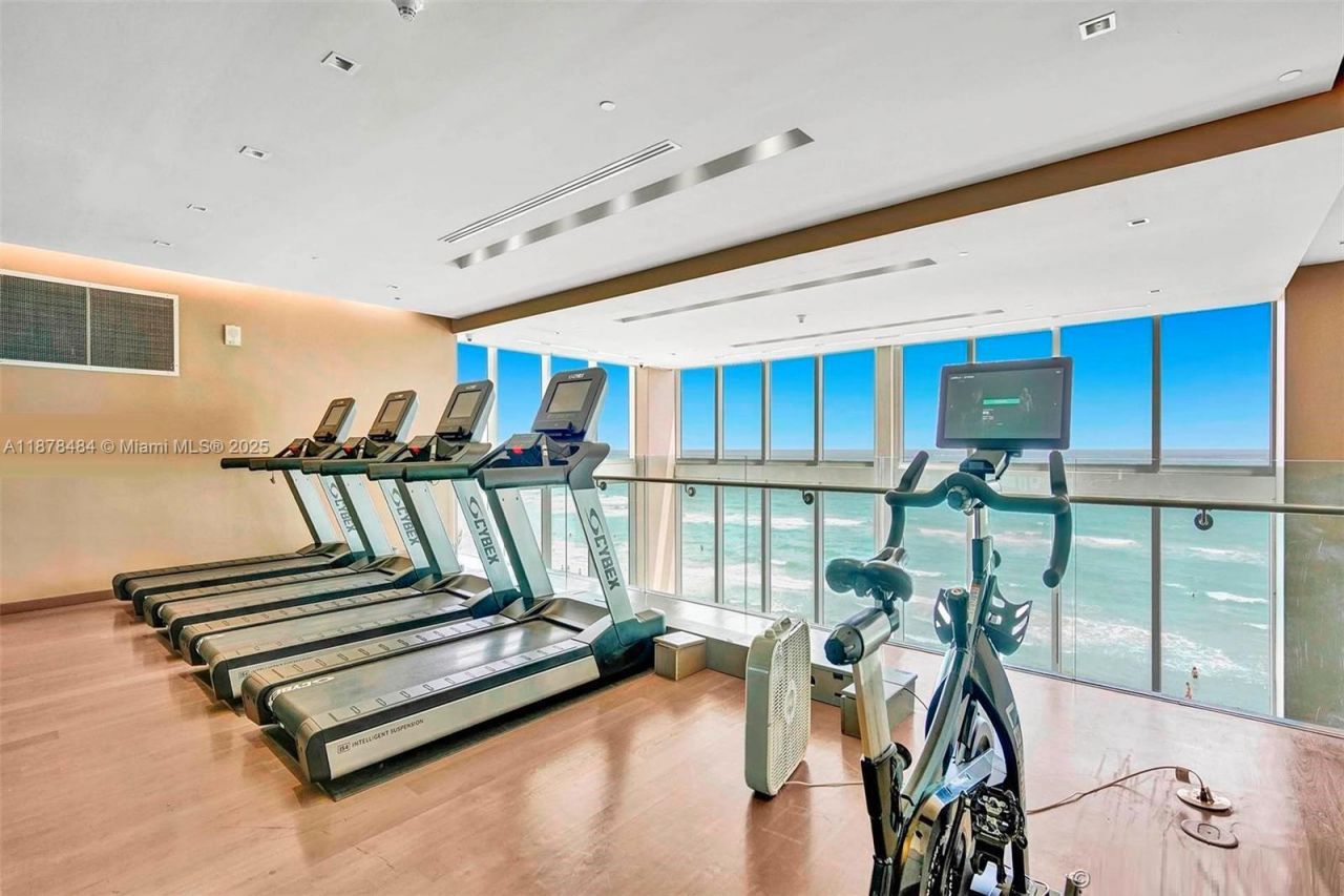 1830 S Ocean Dr, Unit 1605, Hallandale Beach, FL 33009 Photo