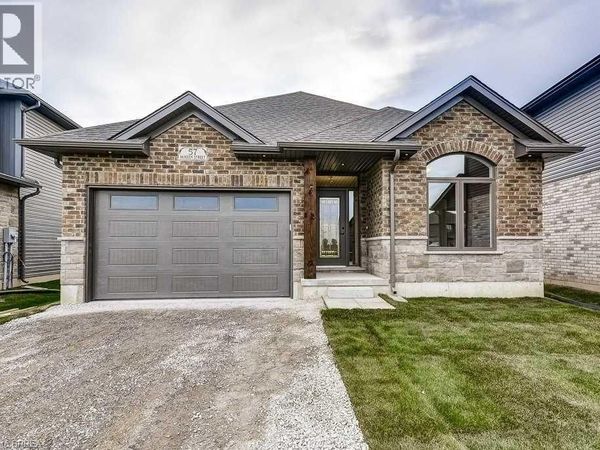 57 MCKEEN Street, Jarvis, ON N0A1J0