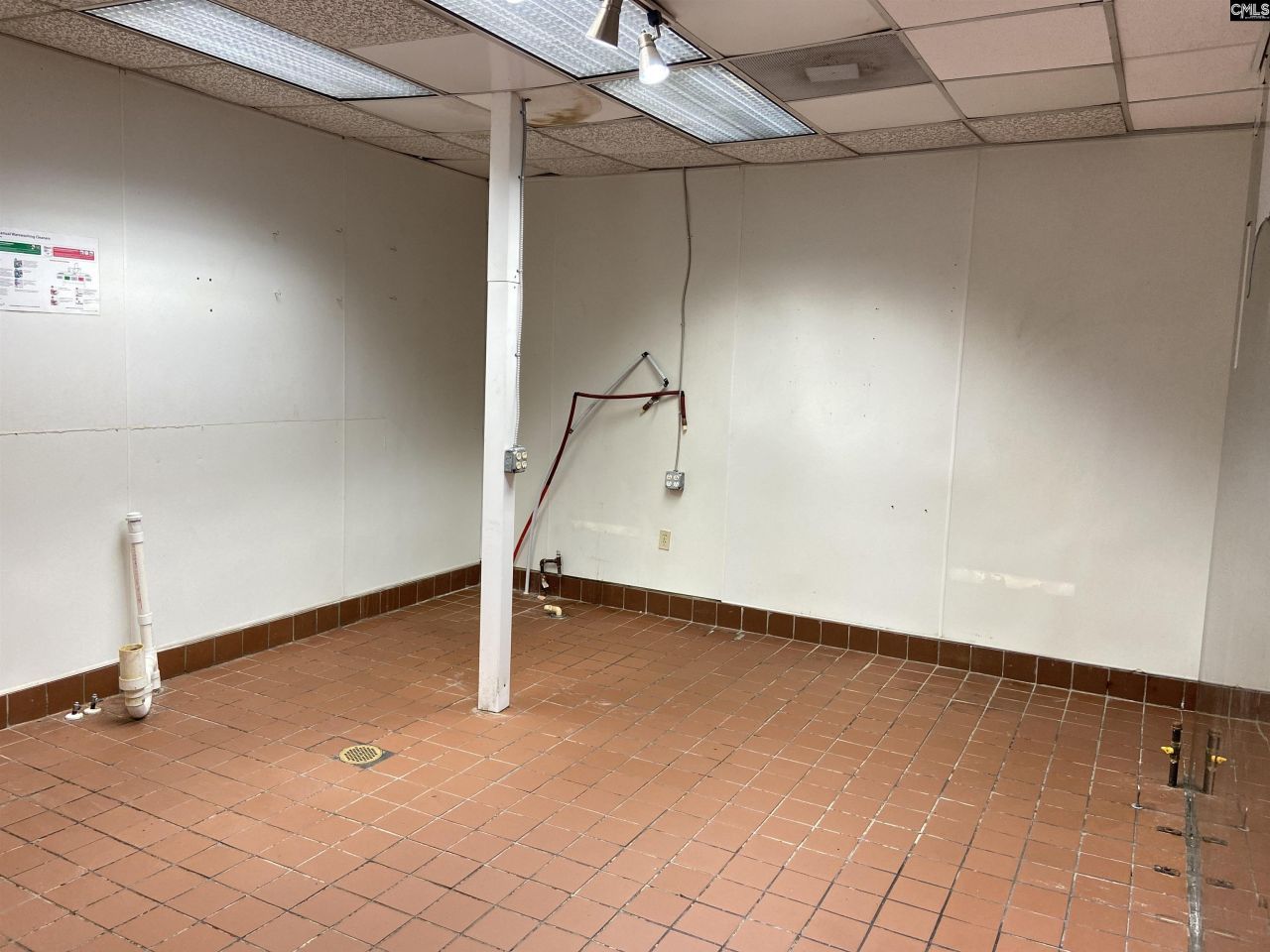 1115 Bluff Industrial Photo 5