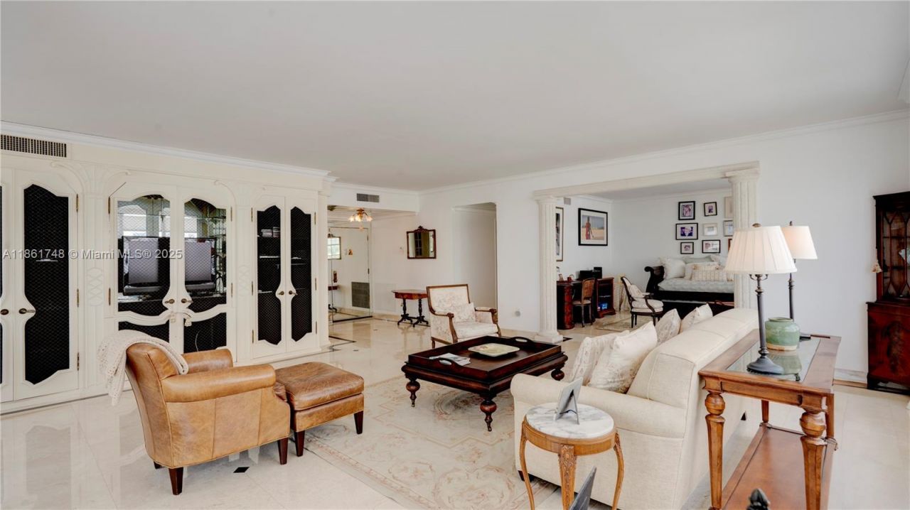 5640 Collins Ave, Unit 6B, Miami Beach, FL 33140 Photo