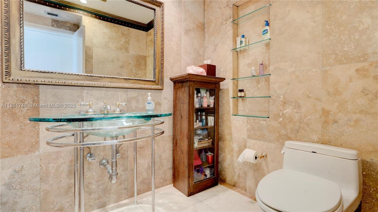 5640 Collins Ave, Unit 6B, Miami Beach, FL 33140 Photo