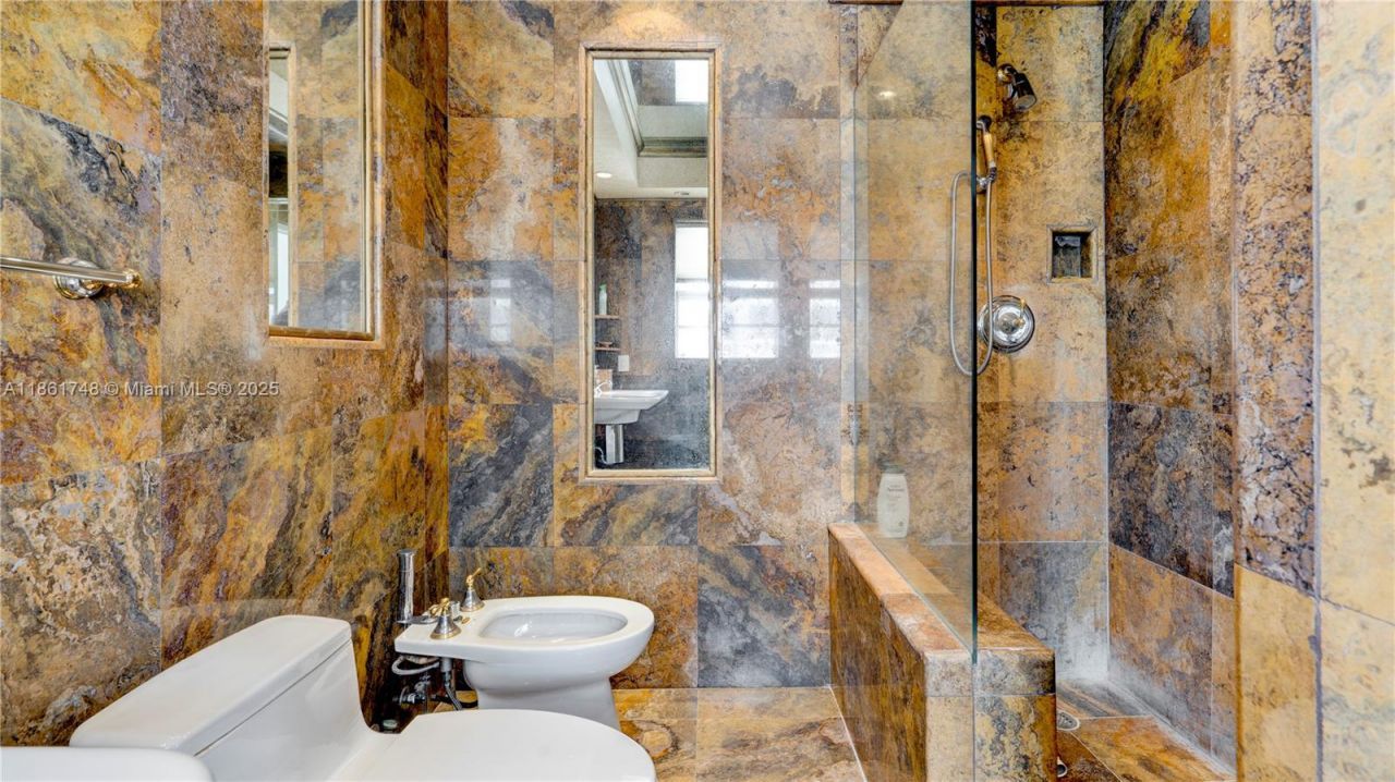 5640 Collins Ave, Unit 6B, Miami Beach, FL 33140 Photo