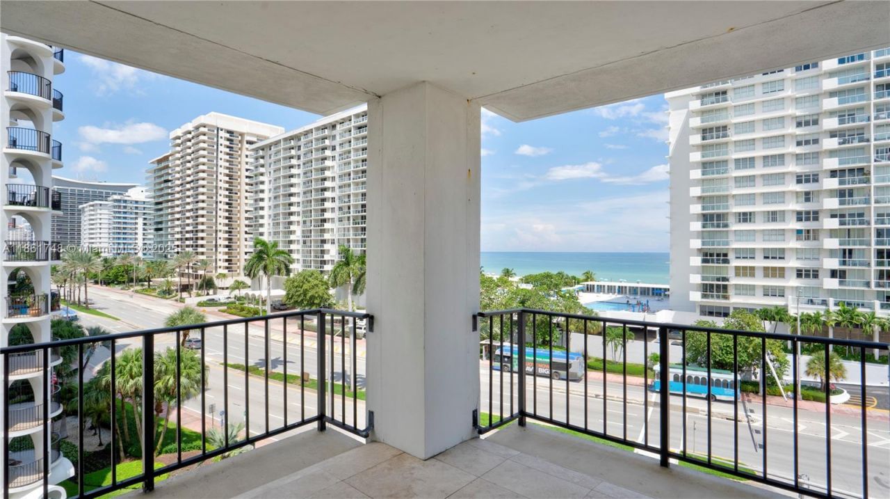 5640 Collins Ave, Unit 6B, Miami Beach, FL 33140 Photo