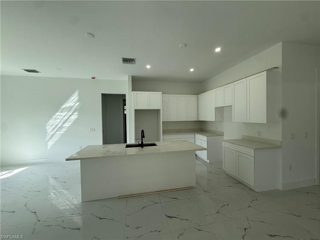 2950 26th Ave Se, Naples, FL 34117 Photo