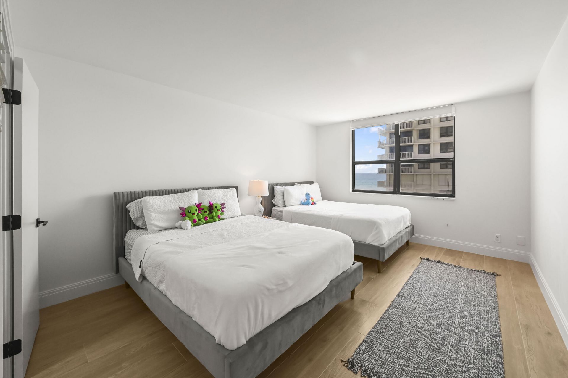 5480 N Ocean Drive, Unit B5b, Singer Island, FL 33404 Photo