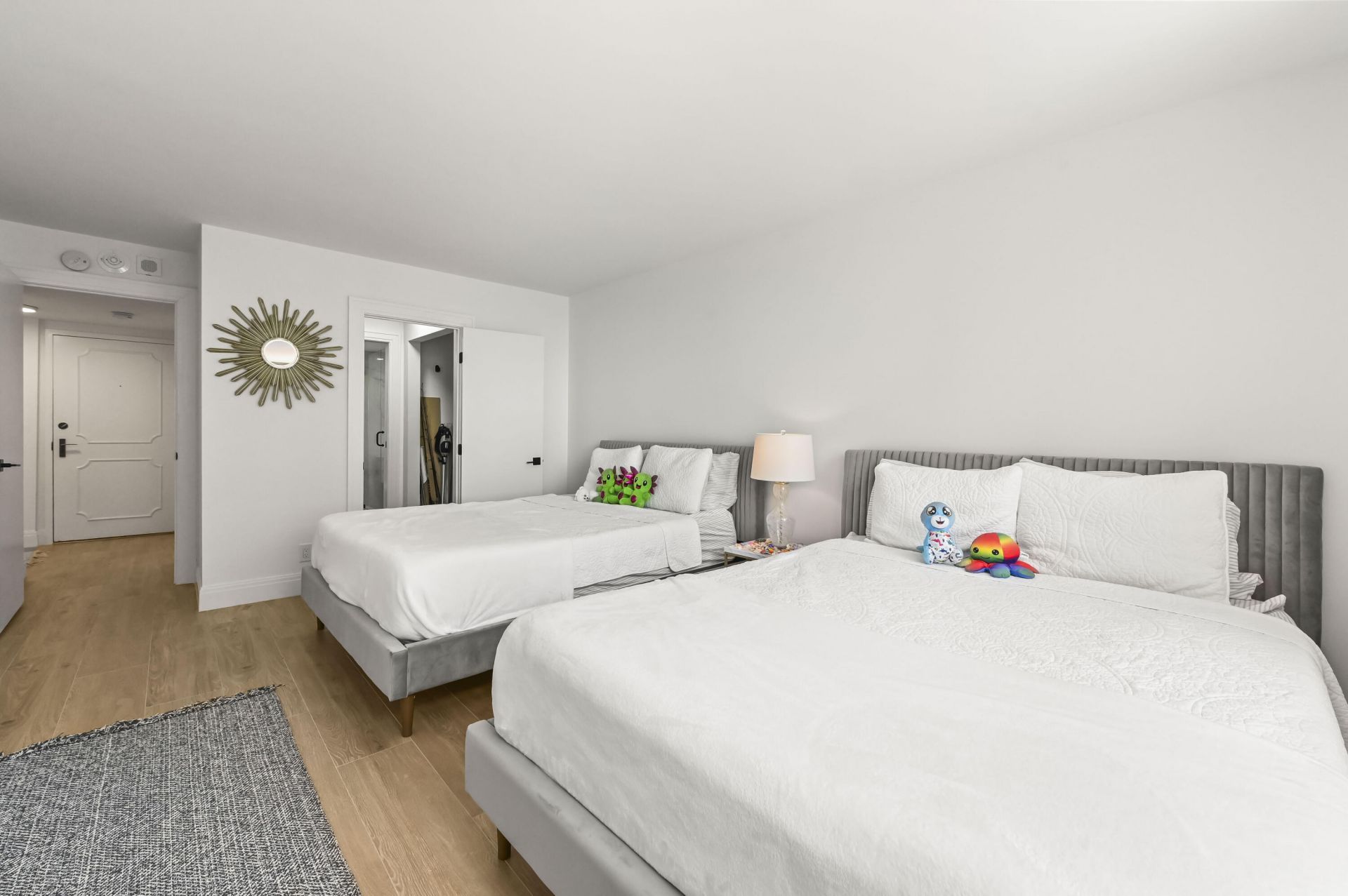 5480 N Ocean Drive, Unit B5b, Singer Island, FL 33404 Photo