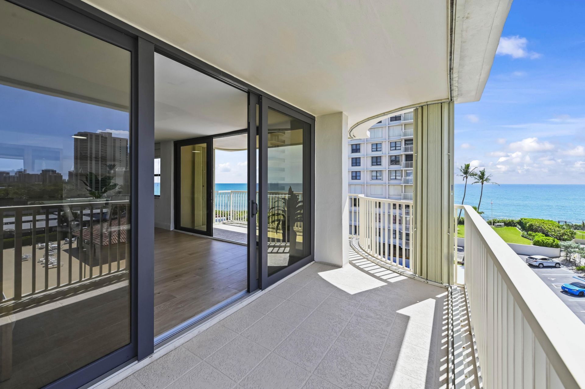 5480 N Ocean Drive, Unit B5b, Singer Island, FL 33404 Photo