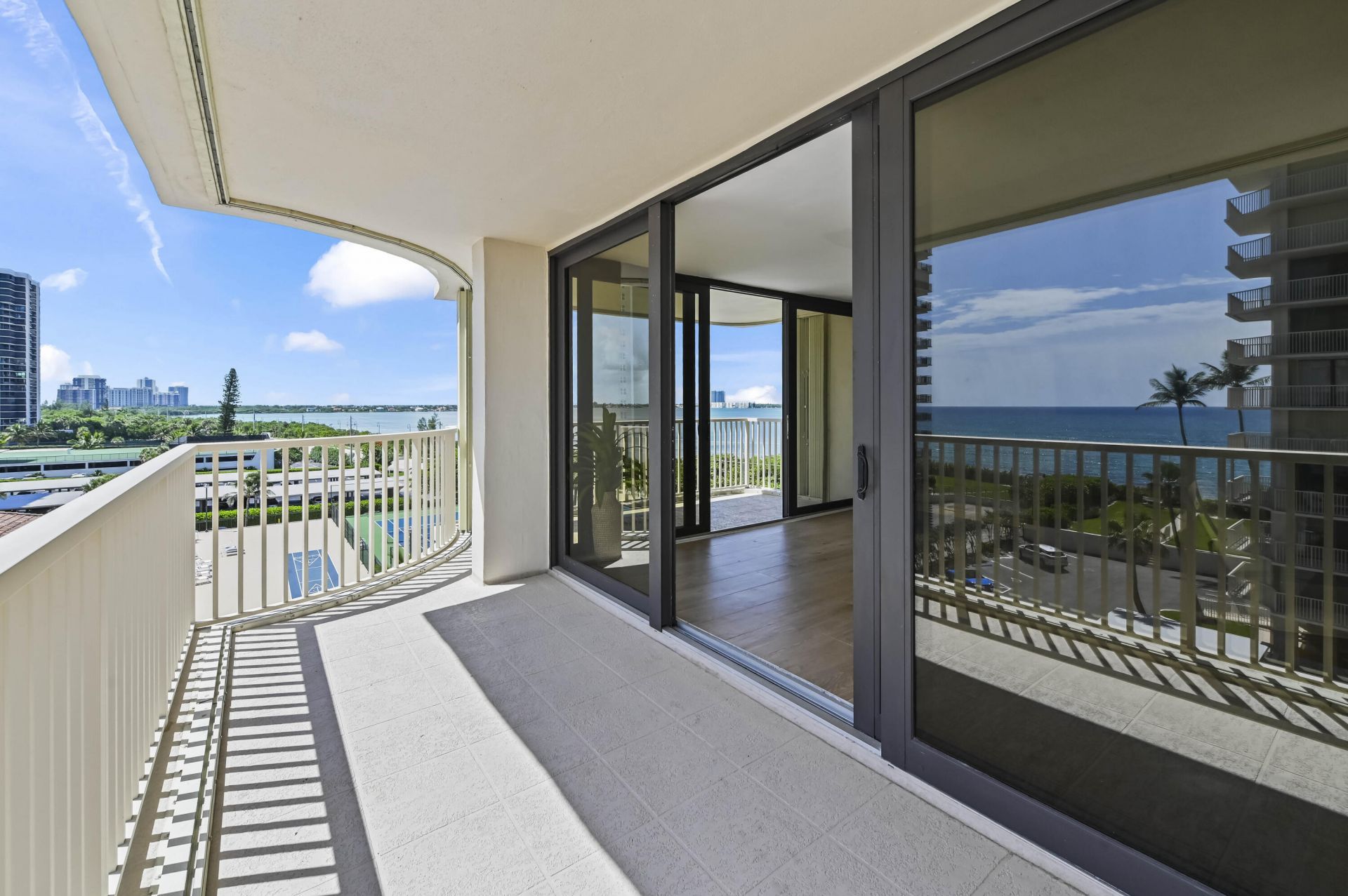 5480 N Ocean Drive, Unit B5b, Singer Island, FL 33404 Photo
